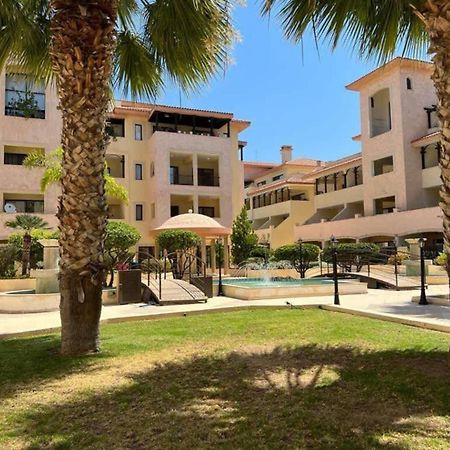 Paphos Queens Gardens Paradise Vip, Pool, Mall, Sea מראה חיצוני תמונה